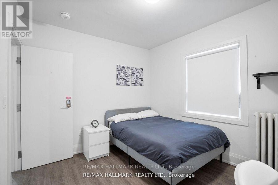 12 - 595 St Clair Avenue W, Toronto, Ontario  M6C 1A3 - Photo 23 - C13093998