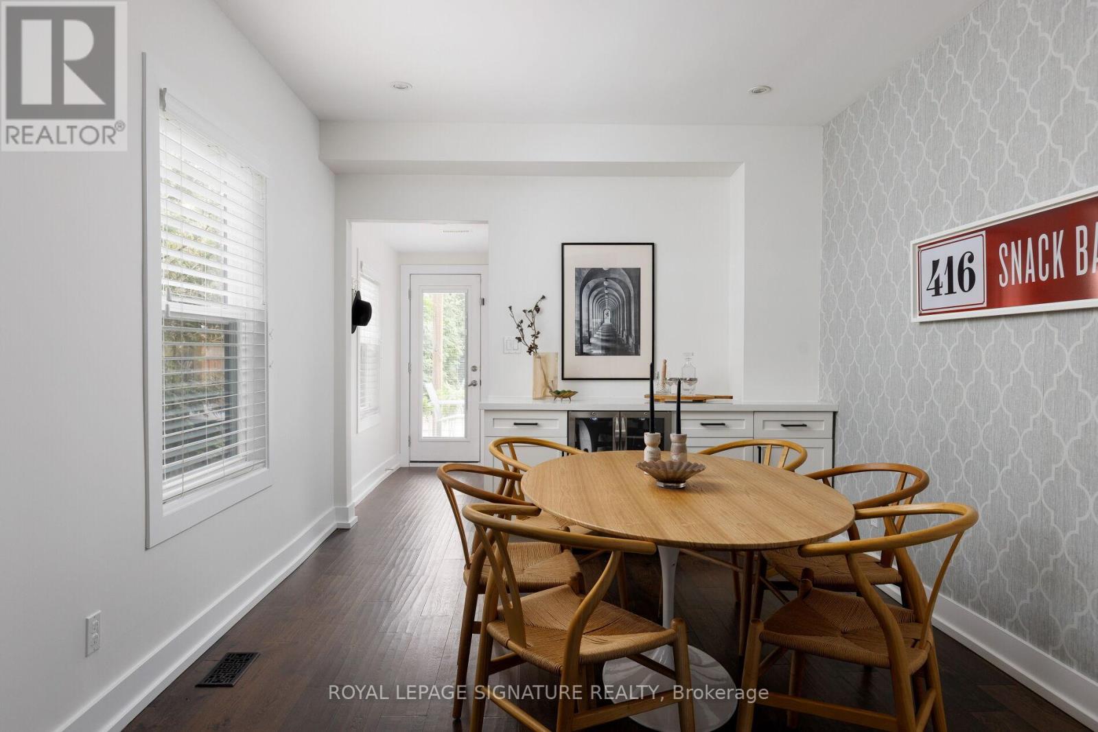54 Eaton Avenue, Toronto, Ontario  M4J 2Z5 - Photo 9 - E13093980