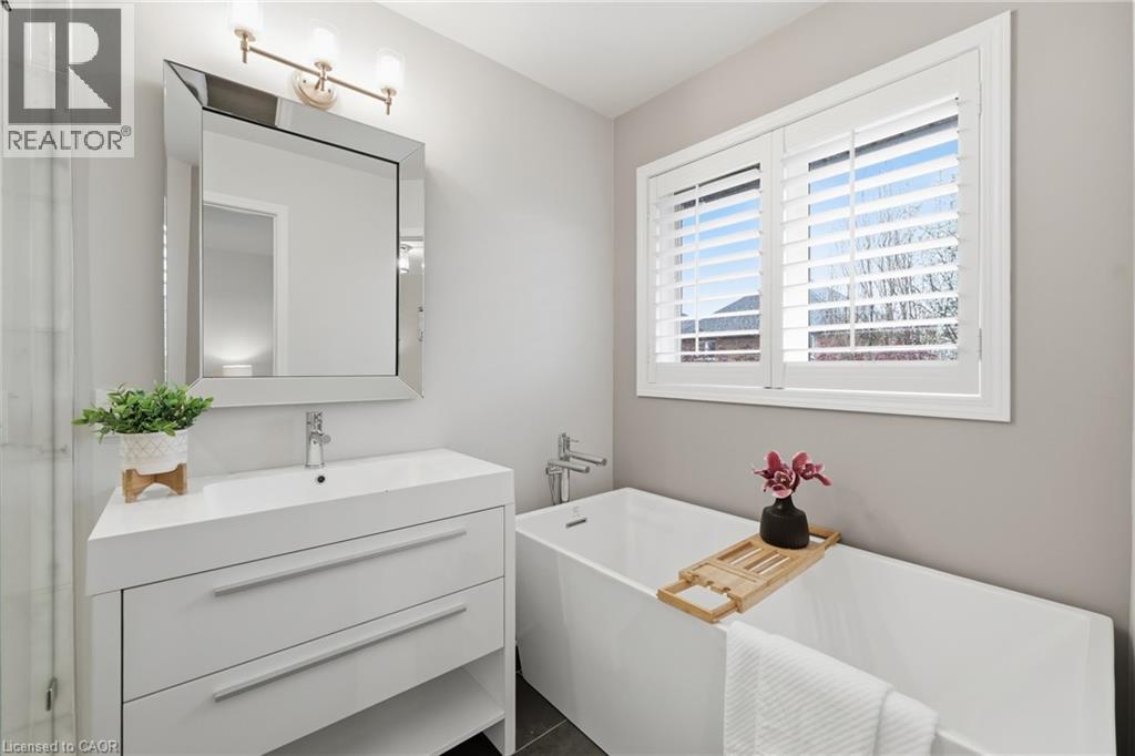 2202 Brookhaven Crescent, Oakville, Ontario  L6M 5B8 - Photo 36 - 40828003