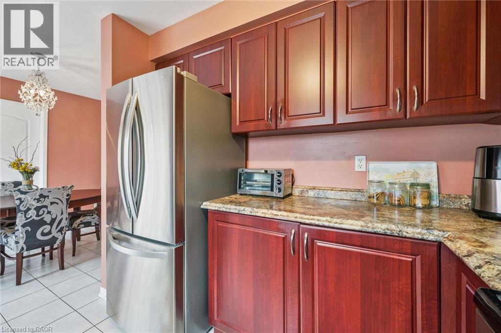 22 Zebra Trail, Brampton, Ontario  L6R 2J2 - Photo 9 - 40825462