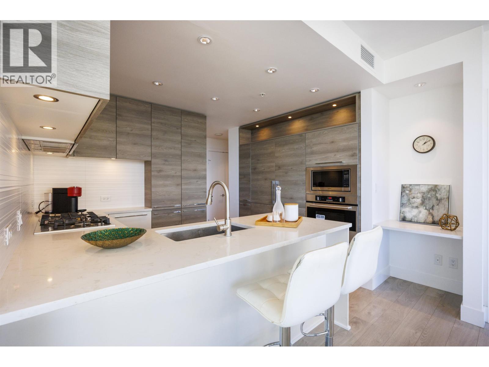 2405 7358 Edmonds Street, Burnaby, British Columbia  V3N 0H1 - Photo 11 - R3120617