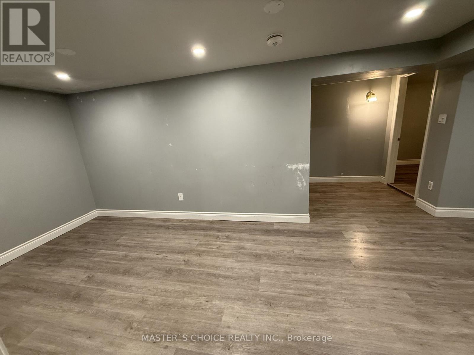 170 Orchard Hts Boulevard, Aurora, Ontario  L4G 3A2 - Photo 5 - N13094010
