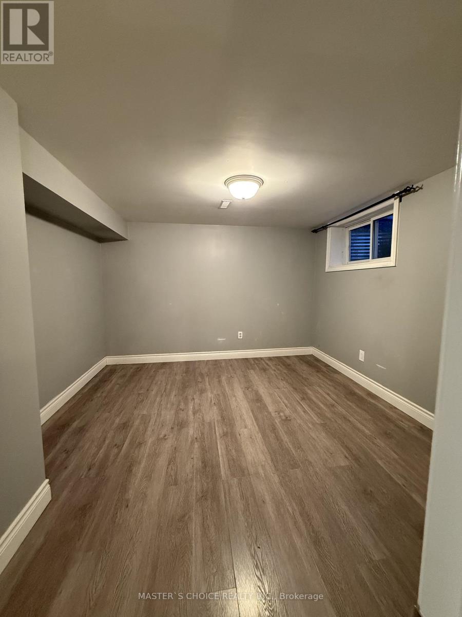 170 Orchard Hts Boulevard, Aurora, Ontario  L4G 3A2 - Photo 7 - N13094010