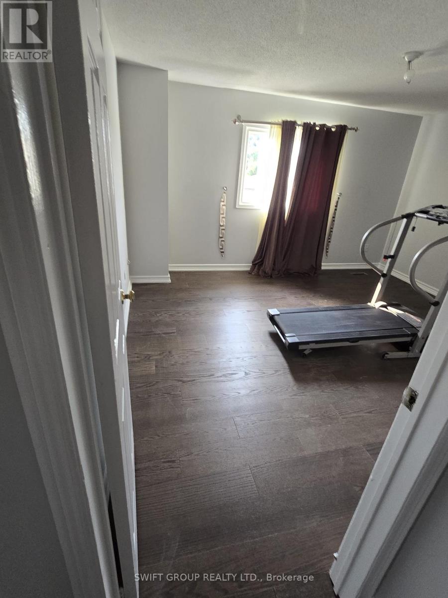18 Samson Court, Brampton, Ontario  L6Y 3M4 - Photo 10 - W13093970