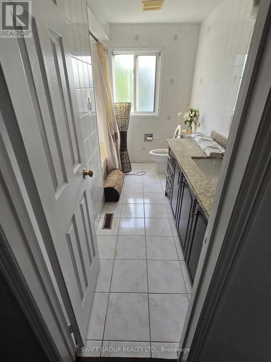 18 Samson Court, Brampton, Ontario  L6Y 3M4 - Photo 15 - W13093970