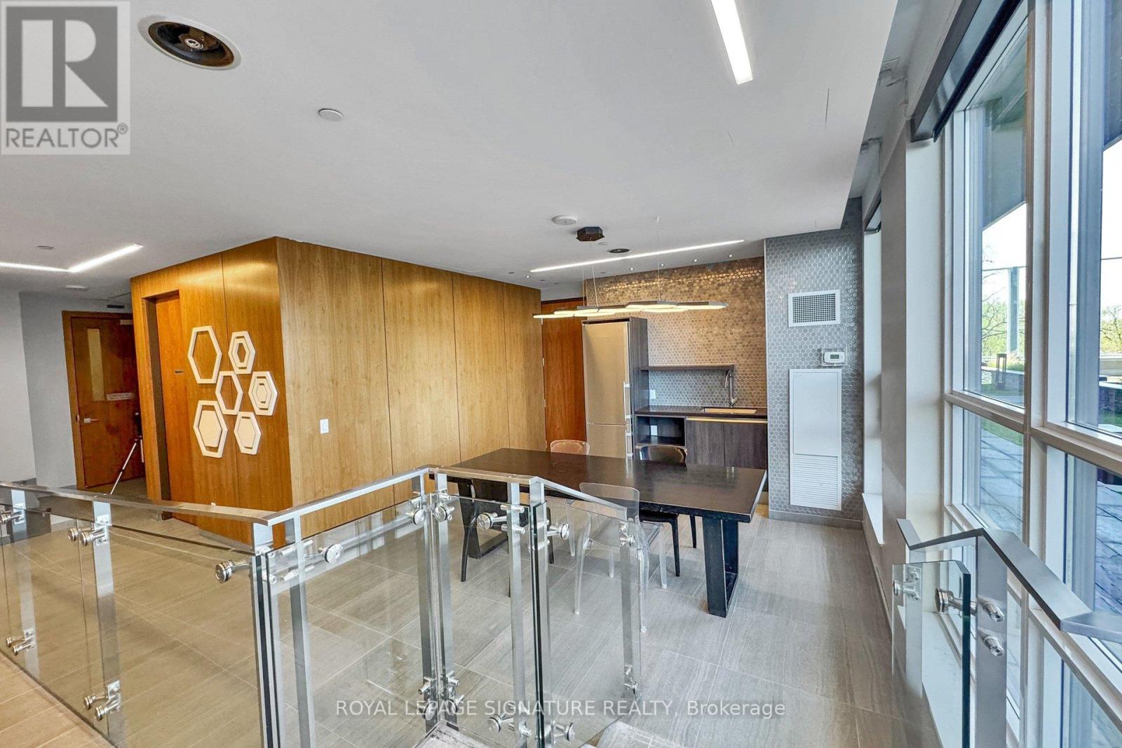 301 - 36 Park Lawn Road, Toronto, Ontario  M8V 0E5 - Photo 43 - W13093976