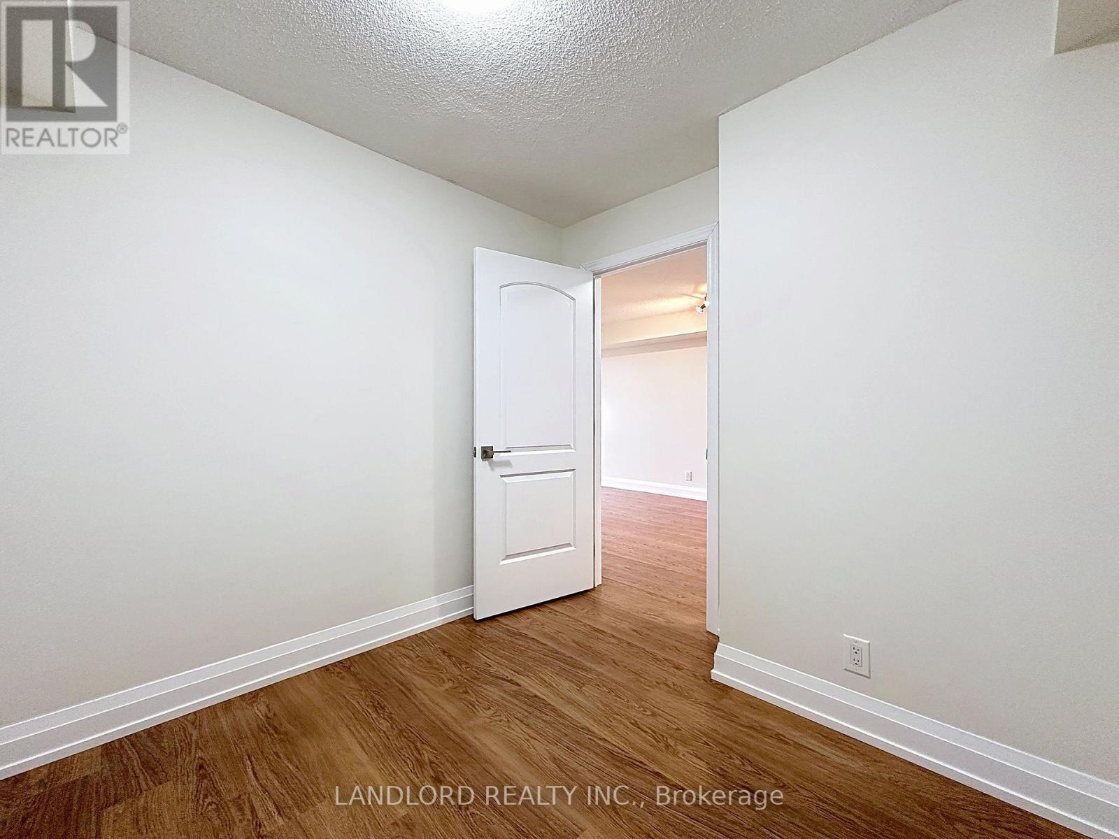 801 - 1070 Sheppard Avenue W, Toronto, Ontario  M3J 0G8 - Photo 17 - W13093996