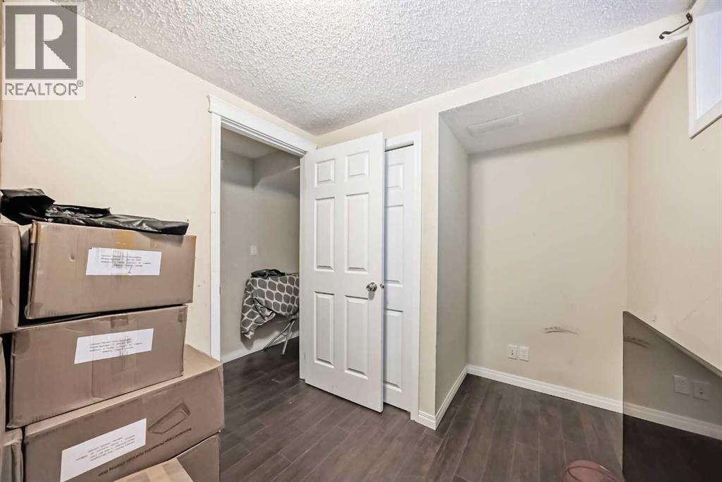 4 Fonda Crescent SE, Calgary, Alberta  T2A 5S6 - Photo 34 - A2308302