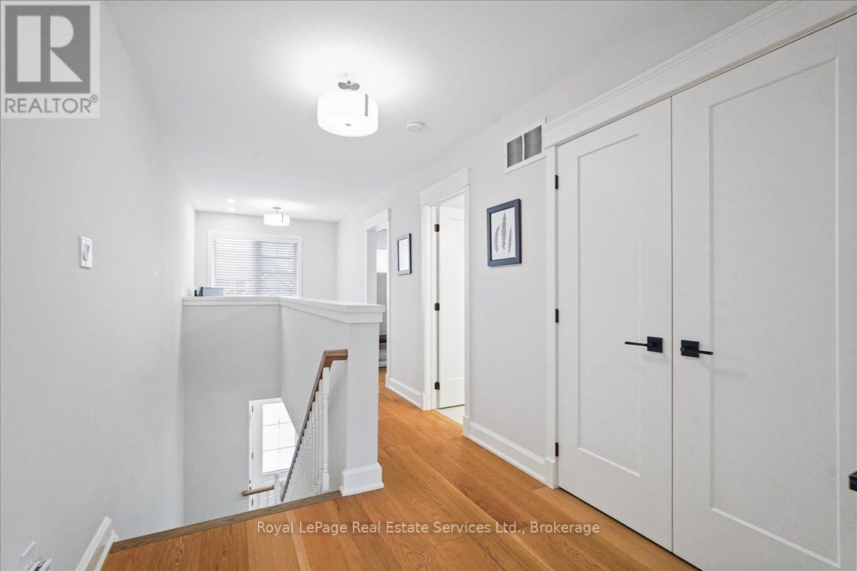 2347 Hollybrook Drive, Oakville, Ontario  L6M 4T6 - Photo 22 - W13094078