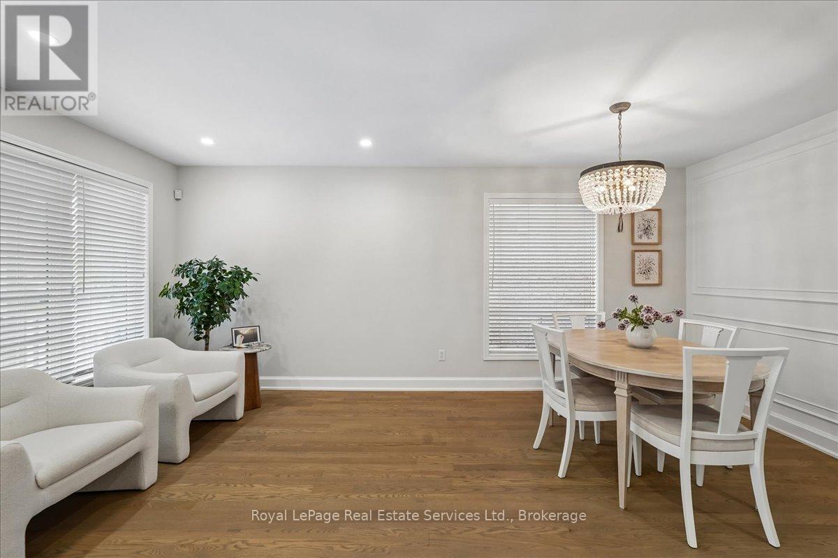 2347 Hollybrook Drive, Oakville, Ontario  L6M 4T6 - Photo 7 - W13094078