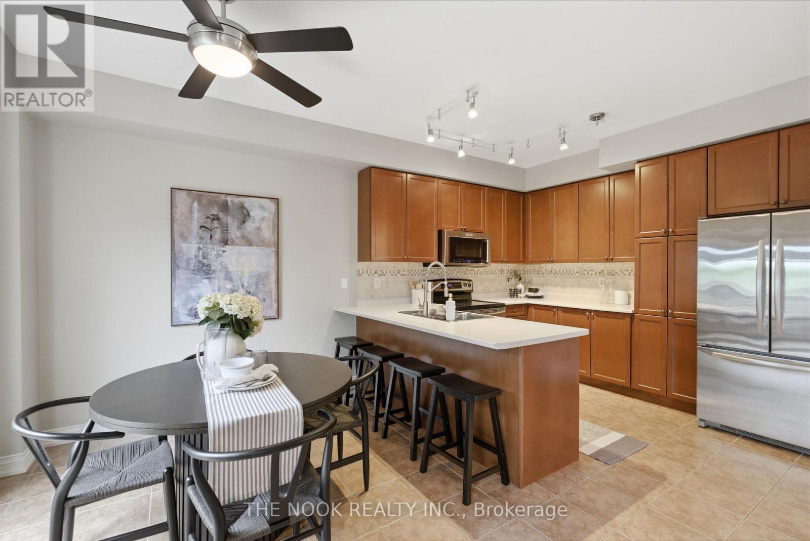369 Longworth Avenue, Clarington, Ontario  L1C 0E2 - Photo 10 - E13094042