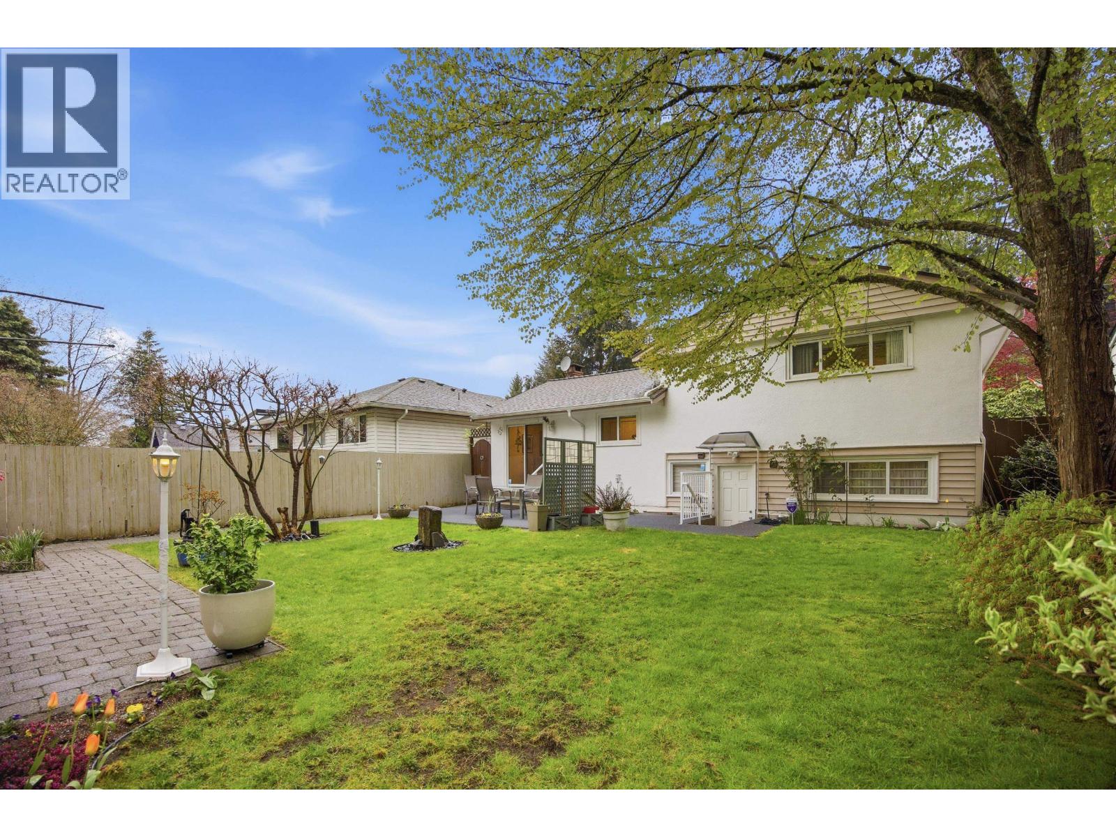 1852 Larson Road, North Vancouver, British Columbia  V7M 2Z6 - Photo 29 - R3112311
