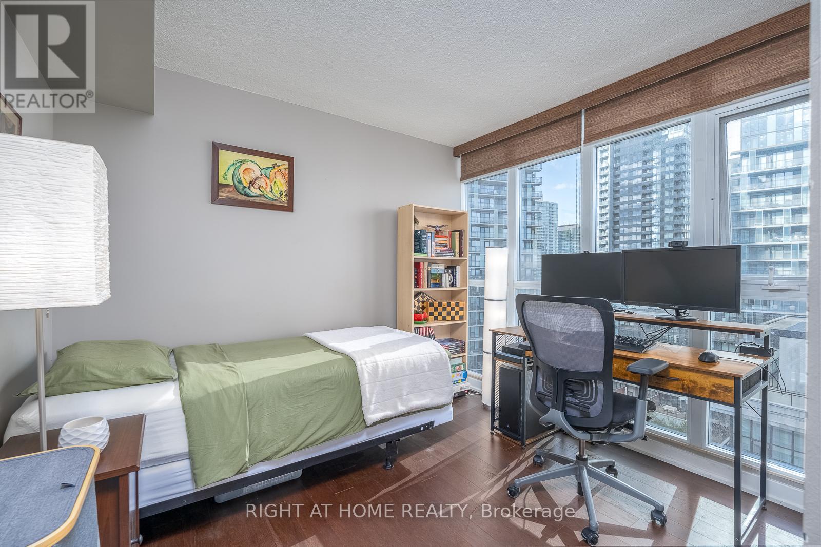 1508 - 10 Capreol Court, Toronto, Ontario  M5V 4B3 - Photo 22 - C13094030