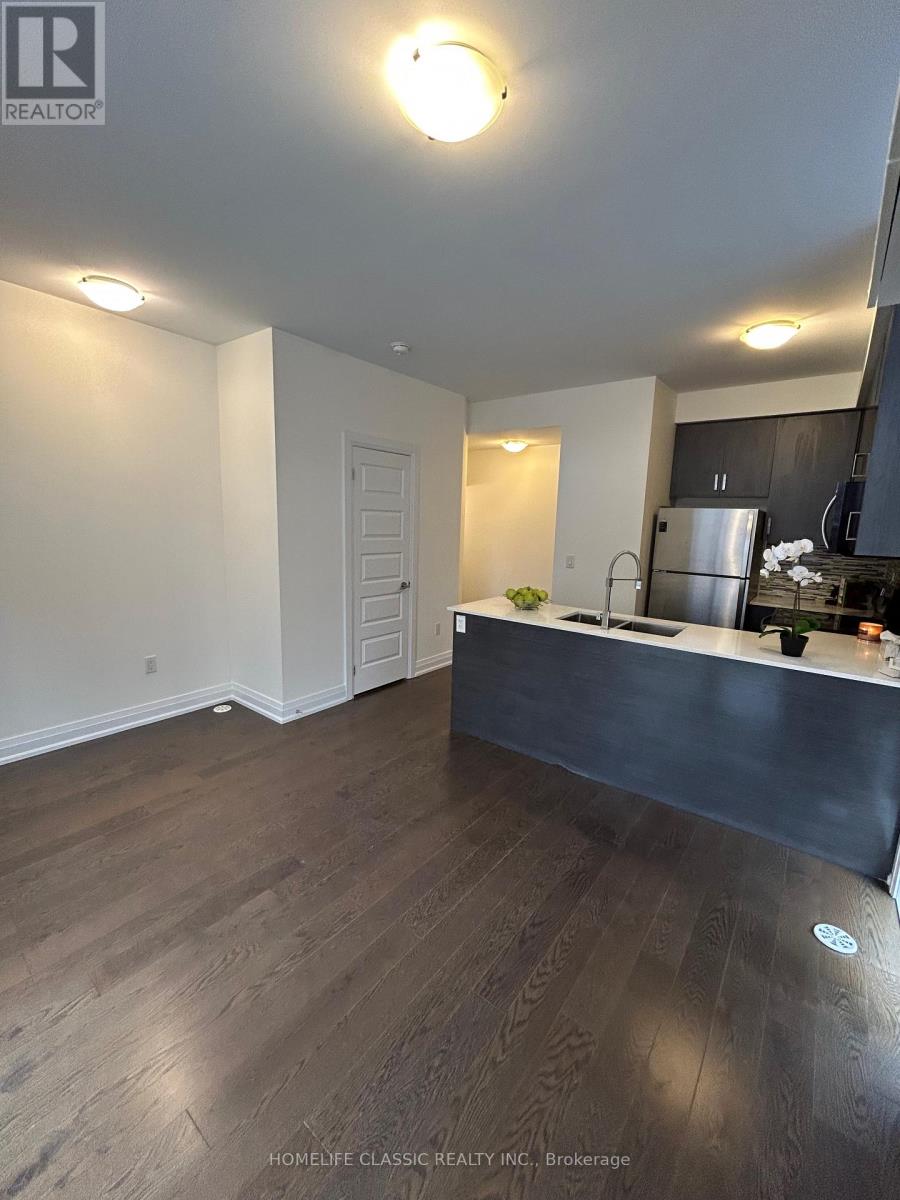 9 - 11 Eldora Avenue, Toronto, Ontario  M2M 0B5 - Photo 8 - C13094072