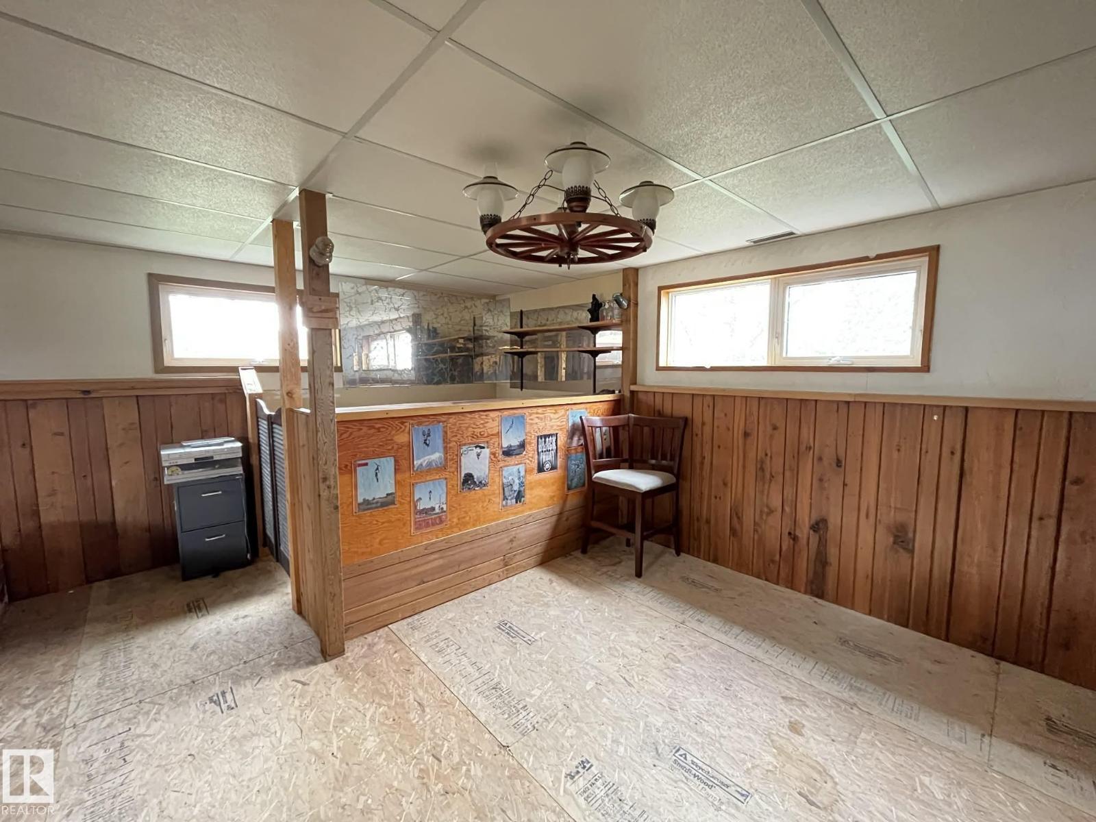 57403 Hwy 764, Rural Barrhead County, Alberta  T7N 1N4 - Photo 34 - E4486117