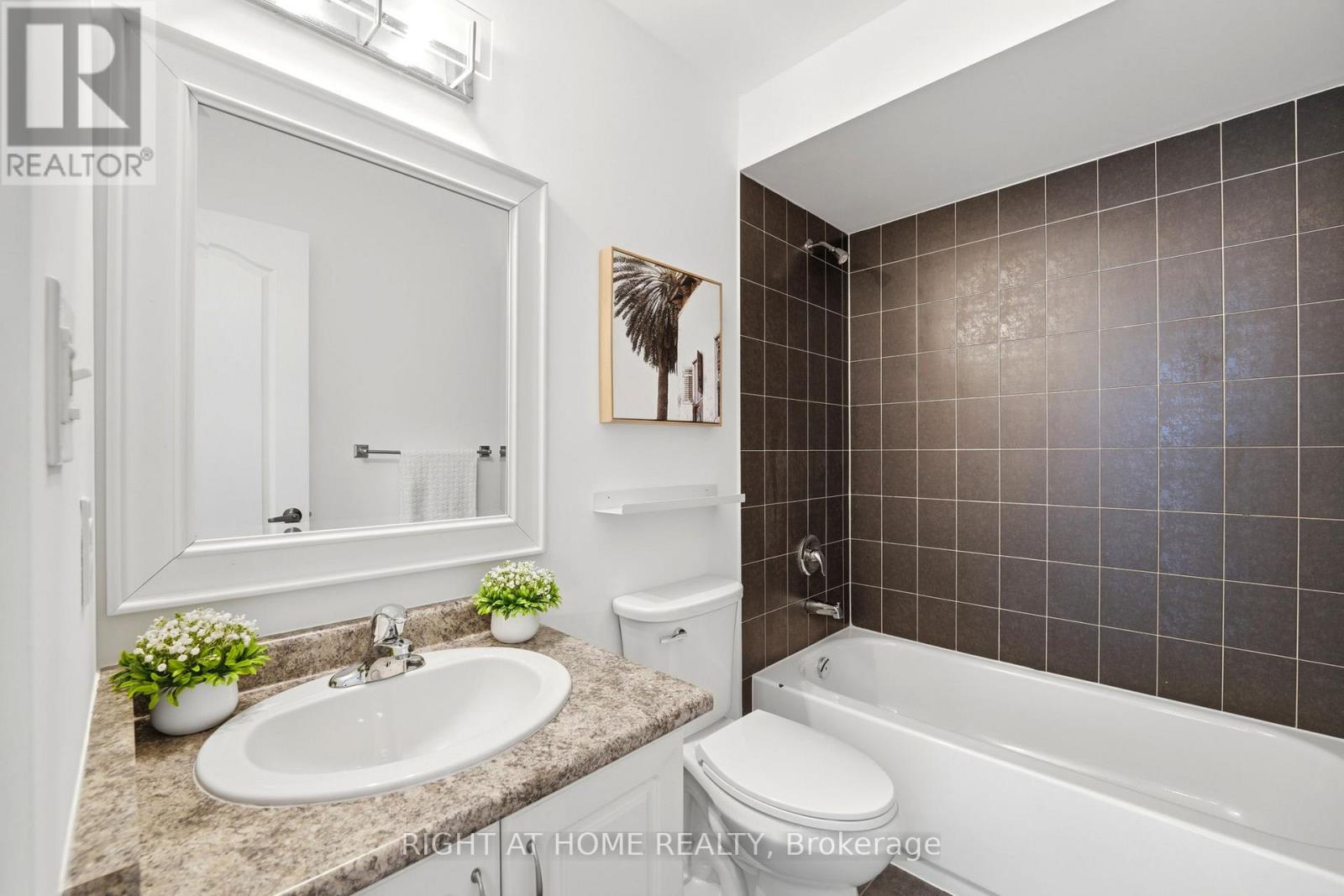 9 Shrewsbury Drive, Whitby, Ontario  L1M 0C9 - Photo 21 - E13094062