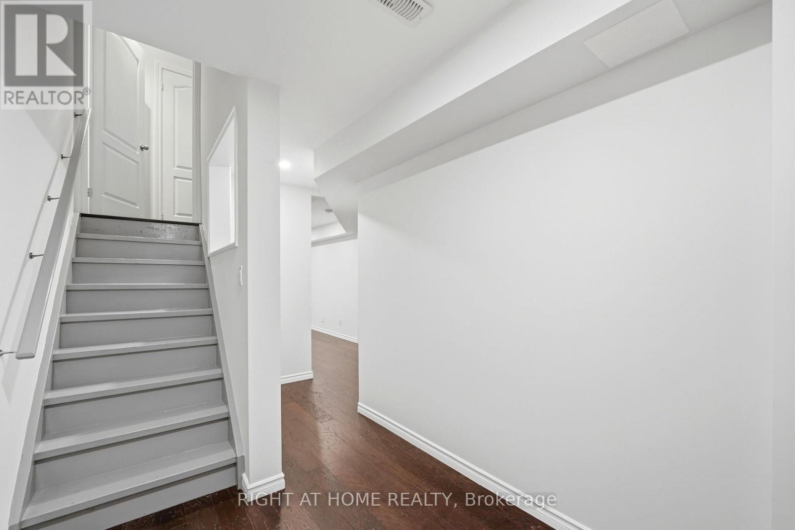 9 Shrewsbury Drive, Whitby, Ontario  L1M 0C9 - Photo 29 - E13094062