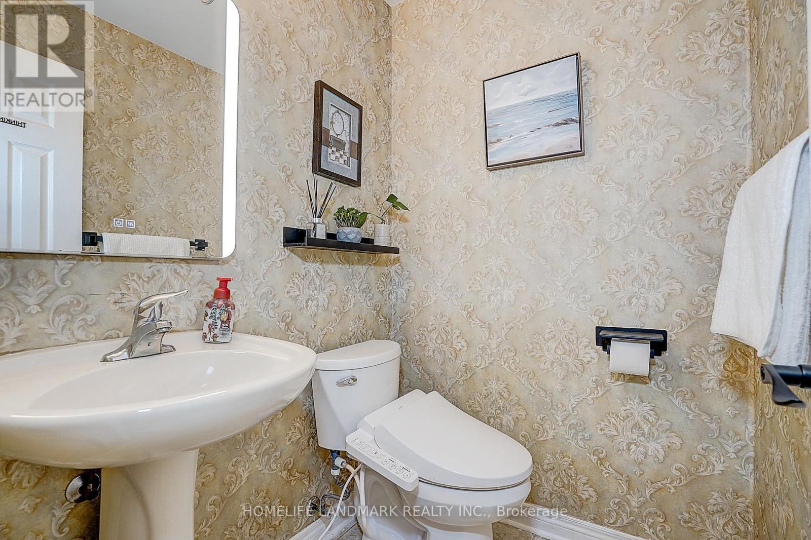 81 Helston Crescent, Whitby, Ontario  L1M 2K4 - Photo 22 - E13094066
