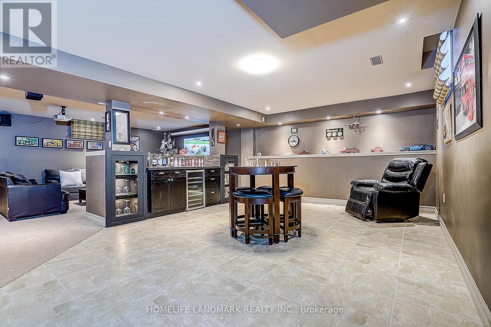 81 Helston Crescent, Whitby, Ontario  L1M 2K4 - Photo 44 - E13094066