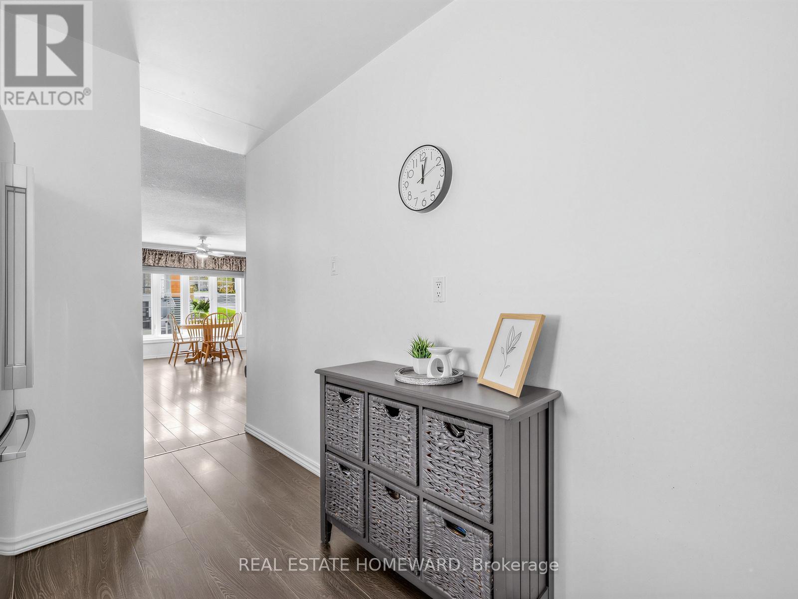 44 Westbourne Avenue, Toronto, Ontario  M1L 2Y4 - Photo 18 - E13094074