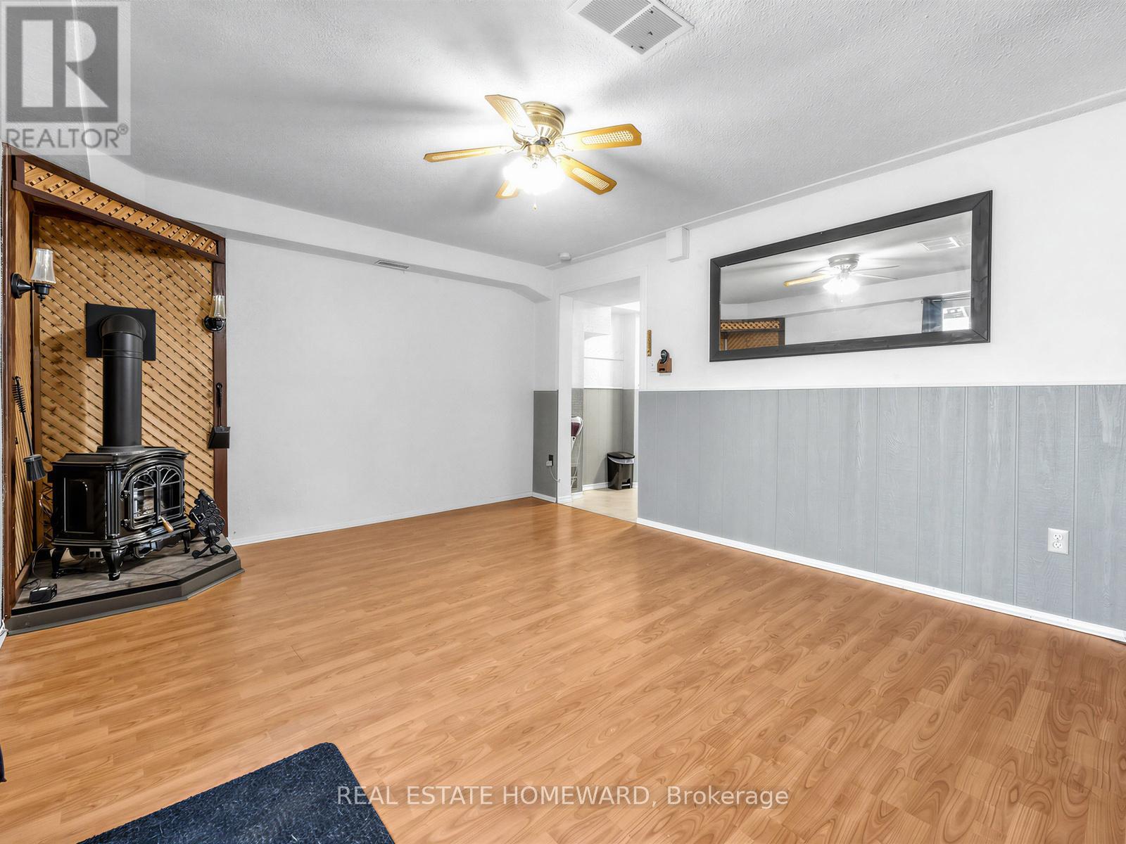 44 Westbourne Avenue, Toronto, Ontario  M1L 2Y4 - Photo 30 - E13094074