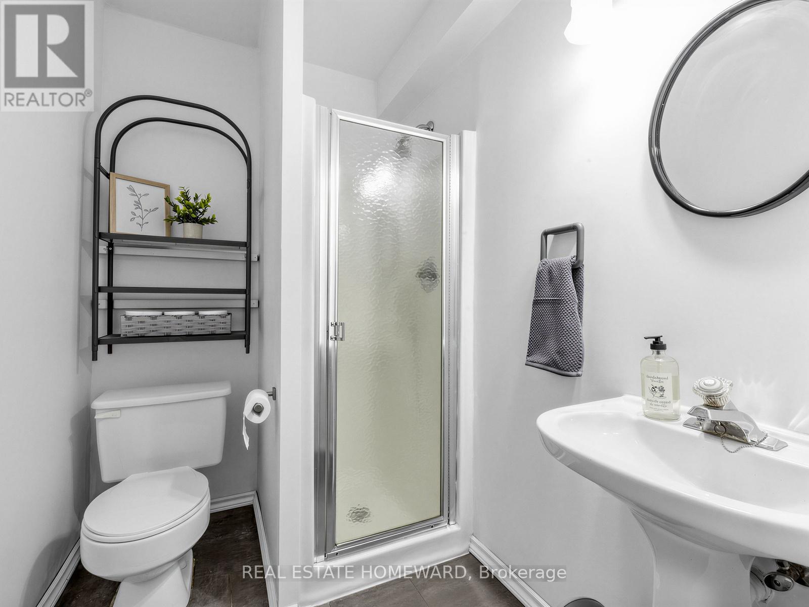 44 Westbourne Avenue, Toronto, Ontario  M1L 2Y4 - Photo 31 - E13094074