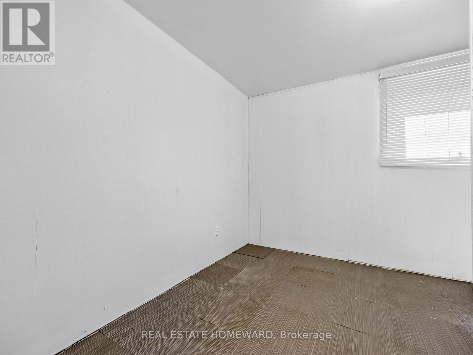 44 Westbourne Avenue, Toronto, Ontario  M1L 2Y4 - Photo 33 - E13094074