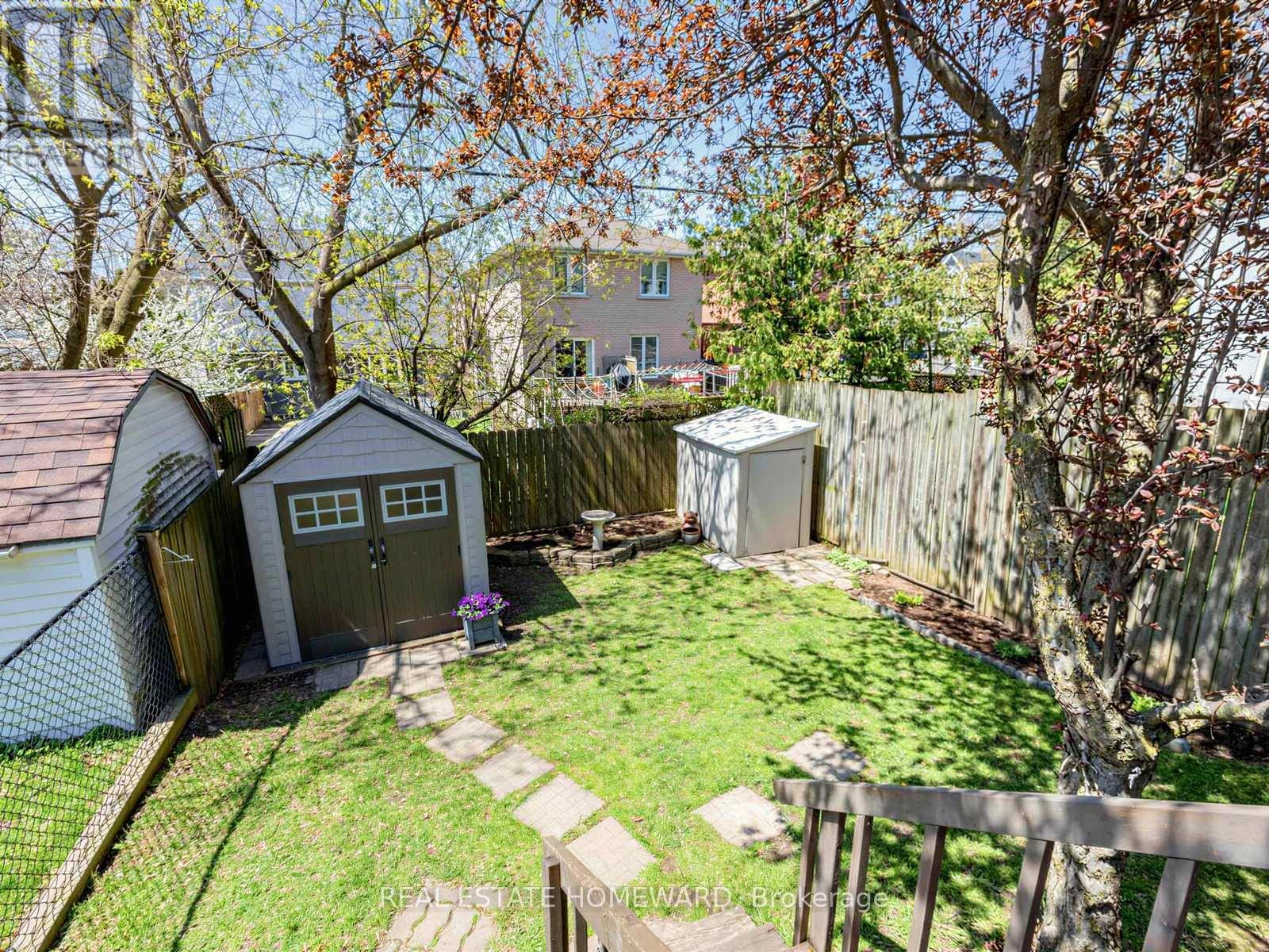 44 Westbourne Avenue, Toronto, Ontario  M1L 2Y4 - Photo 37 - E13094074