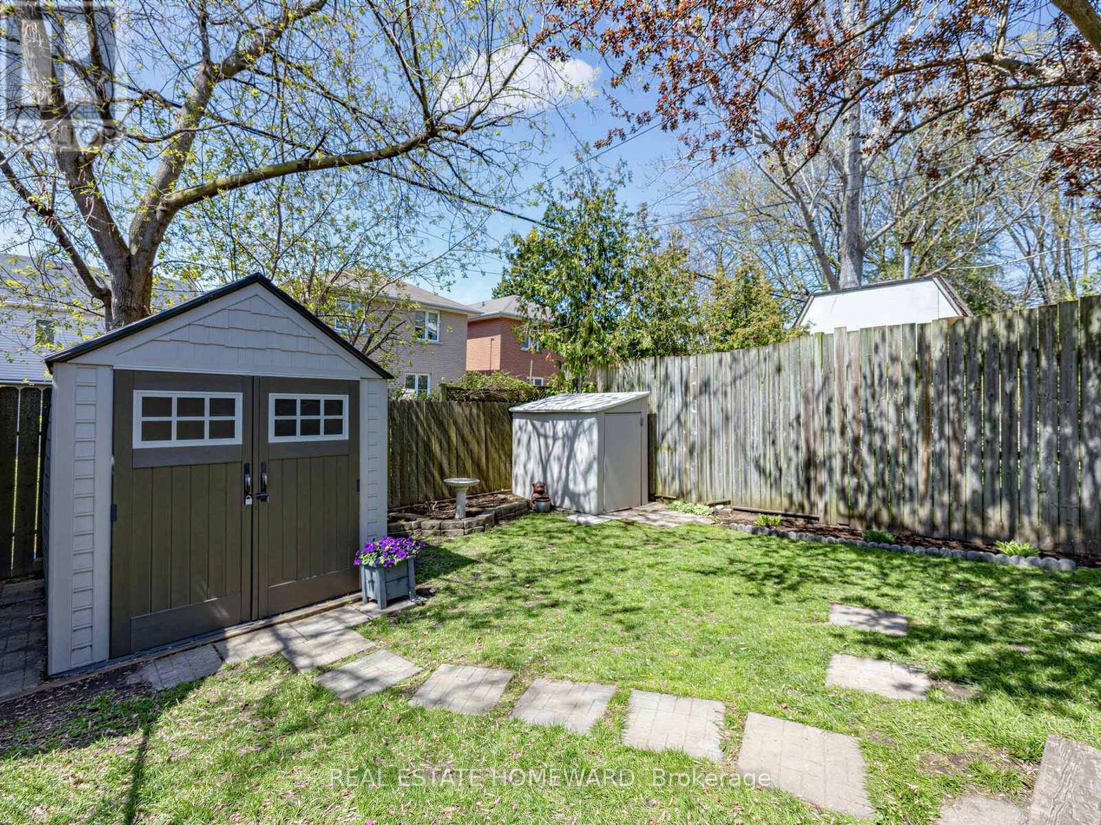 44 Westbourne Avenue, Toronto, Ontario  M1L 2Y4 - Photo 39 - E13094074