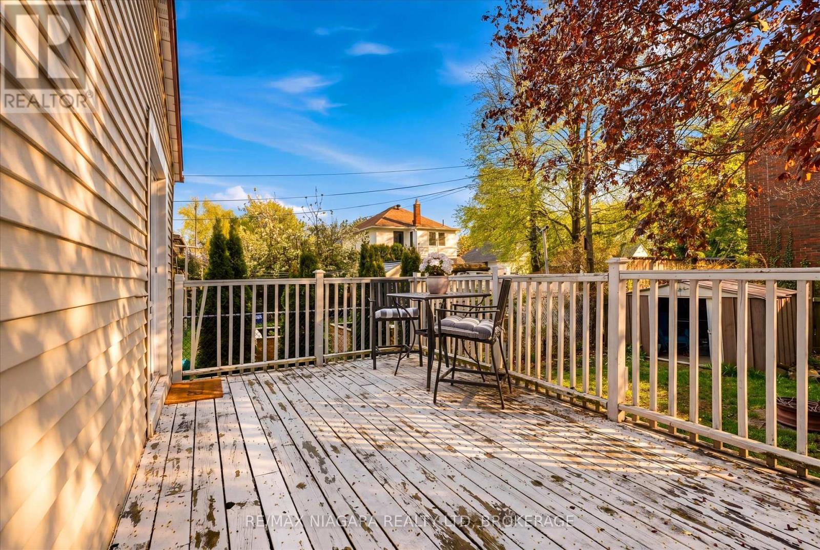 27 Wiley Street, St. Catharines, Ontario  L2R 4E6 - Photo 21 - X13094058