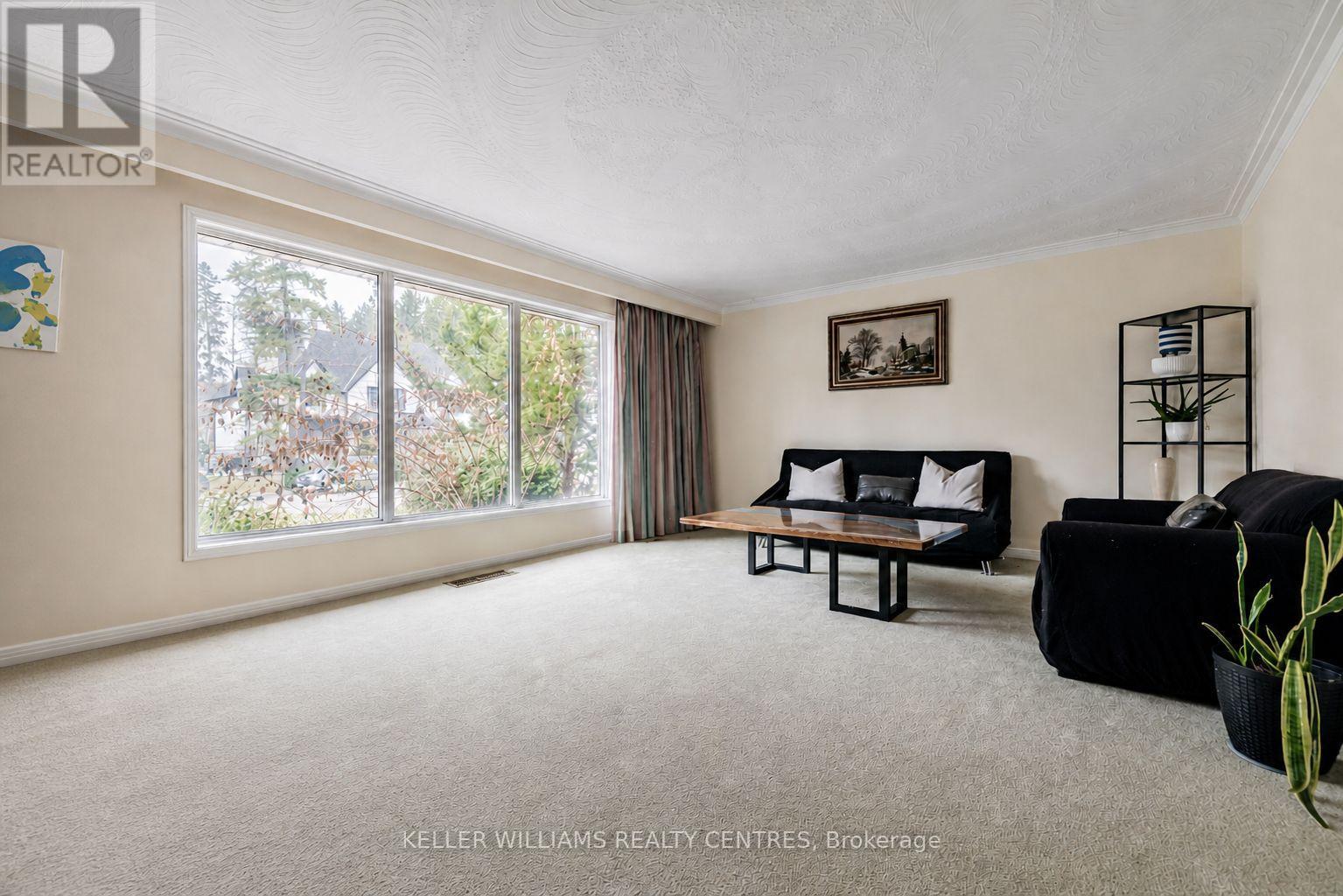 10 Hawthorne Lane, Aurora, Ontario  L4G 3K7 - Photo 10 - N13094088