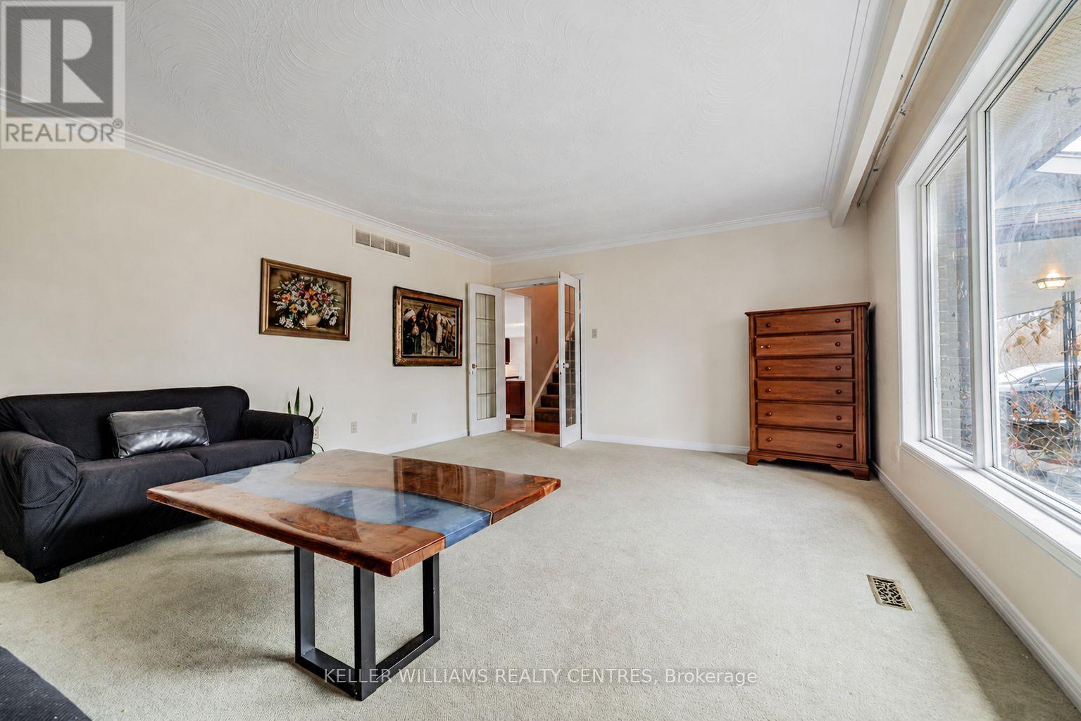 10 Hawthorne Lane, Aurora, Ontario  L4G 3K7 - Photo 11 - N13094088