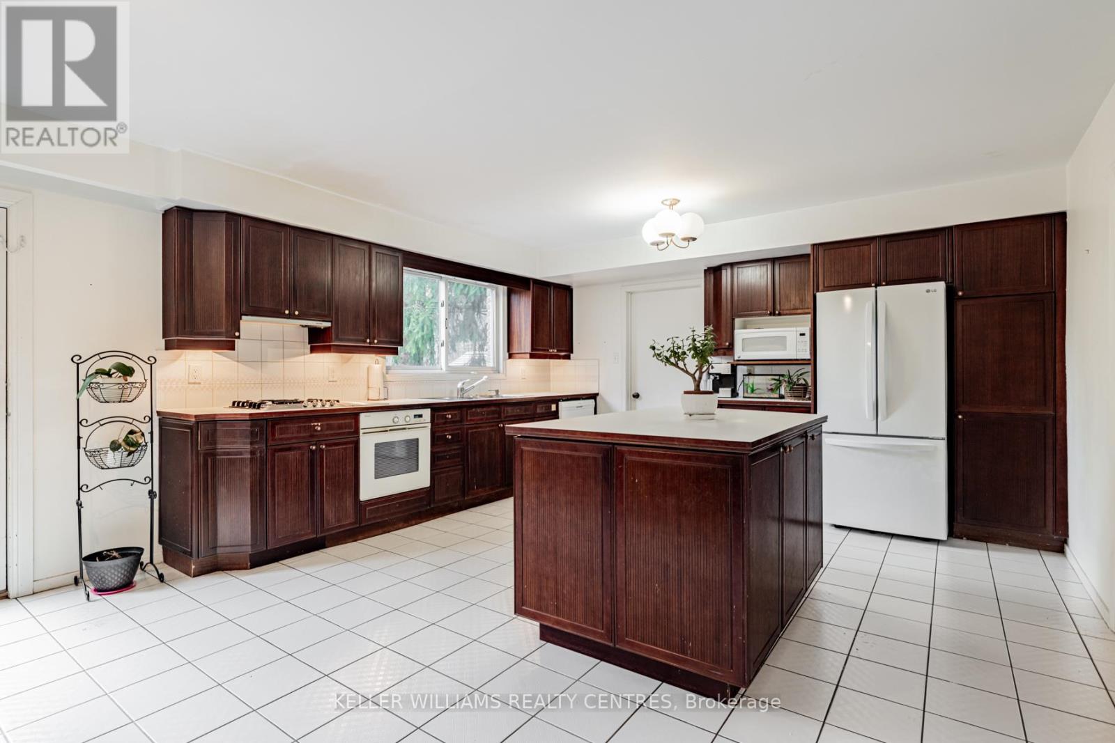 10 Hawthorne Lane, Aurora, Ontario  L4G 3K7 - Photo 17 - N13094088