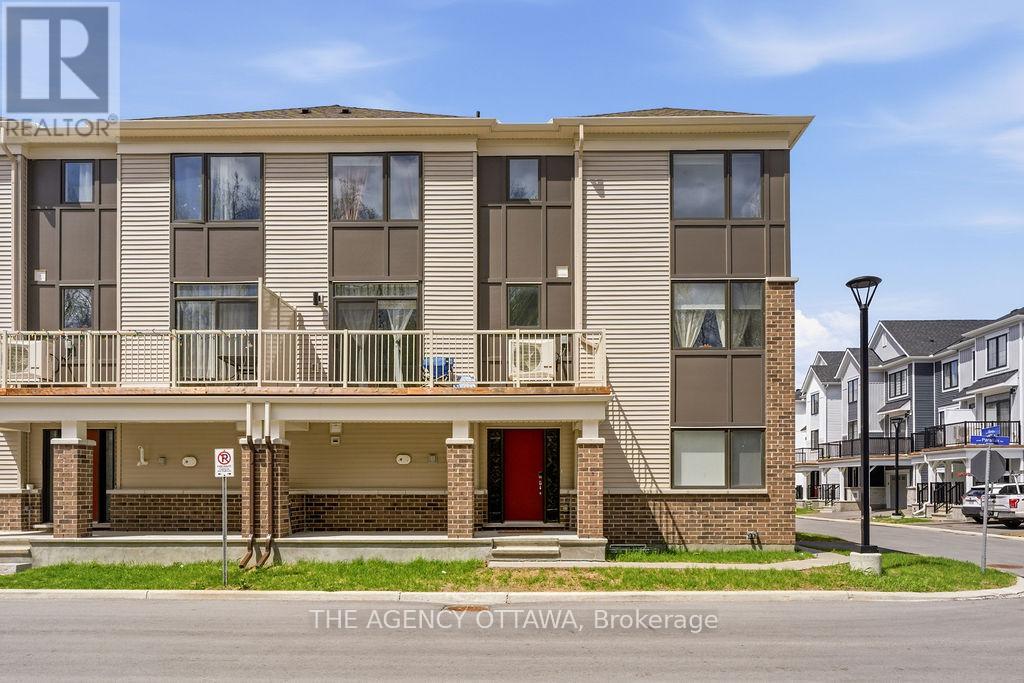 920 Nova Private, Ottawa, Ontario  K2J 7B2 - Photo 3 - X13094004