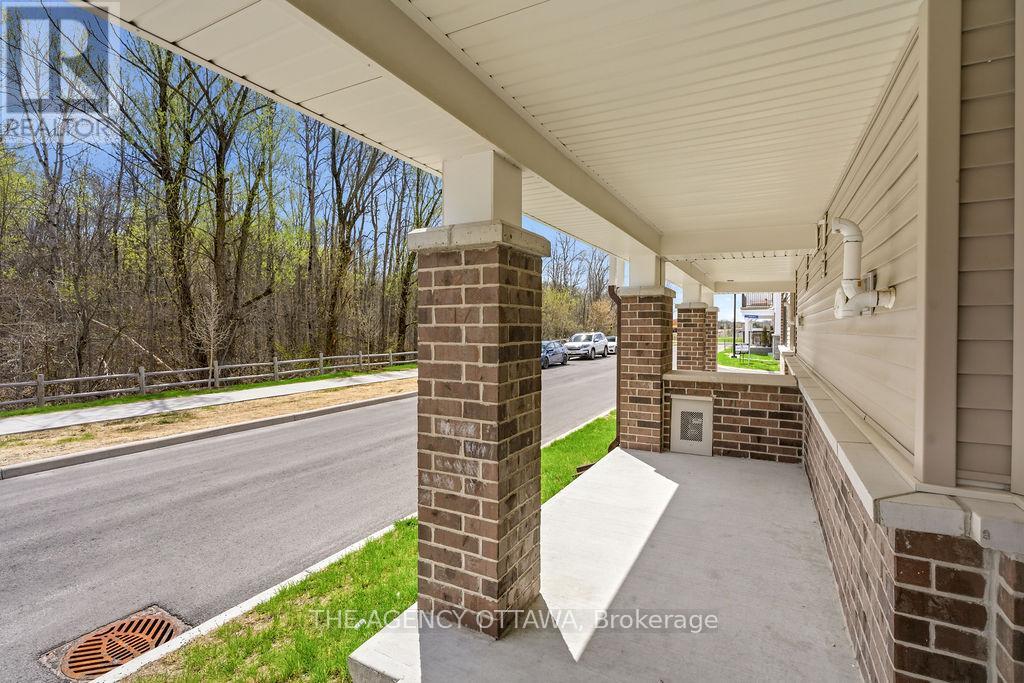 920 Nova Private, Ottawa, Ontario  K2J 7B2 - Photo 6 - X13094004