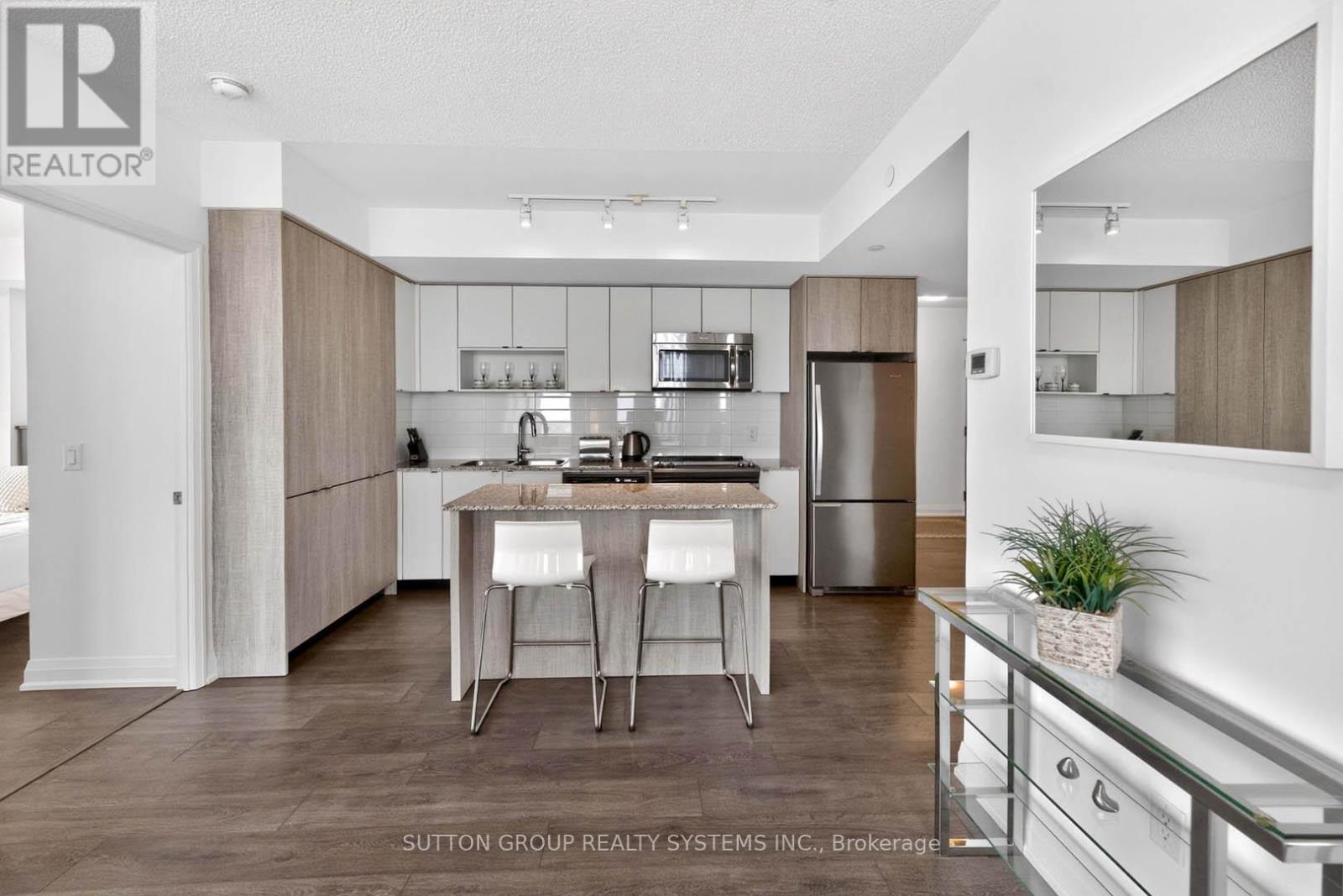 2504 - 9 Valhalla Inn Road, Toronto, Ontario  M9B 0B2 - Photo 15 - W13094020