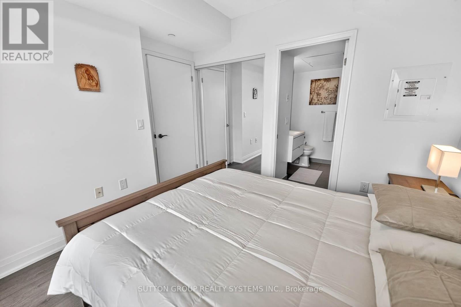 2504 - 9 Valhalla Inn Road, Toronto, Ontario  M9B 0B2 - Photo 23 - W13094020