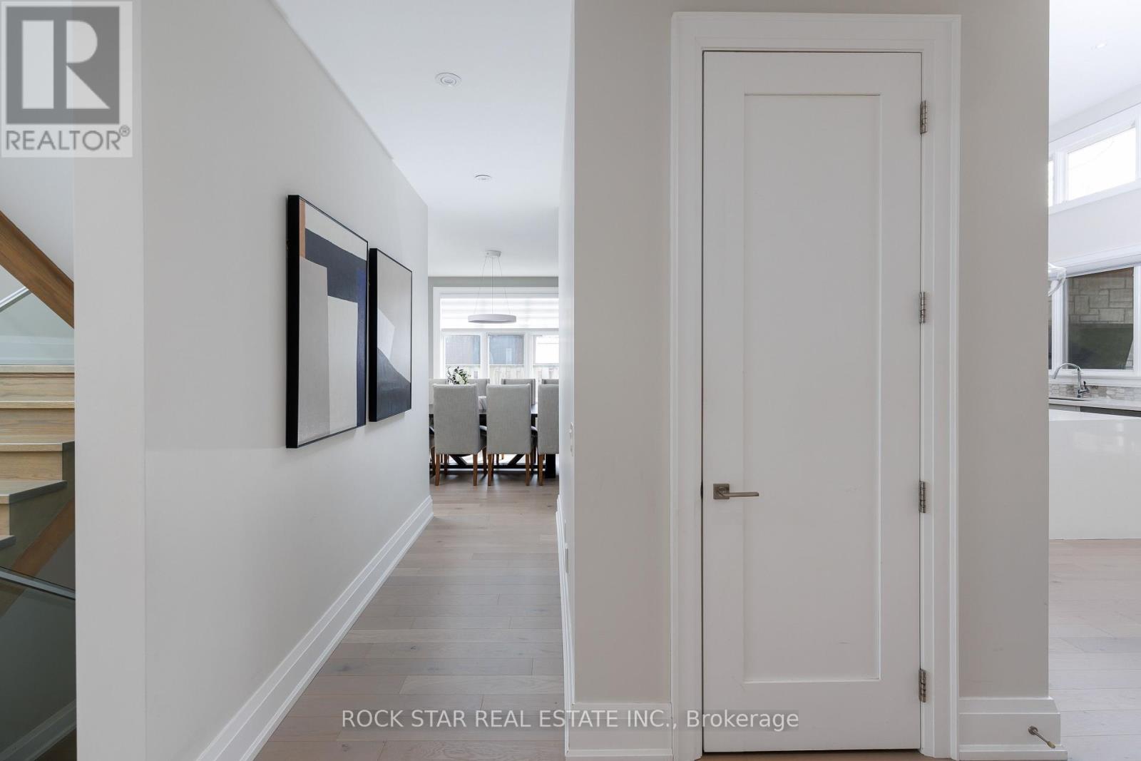 2443 Applewood Drive, Oakville, Ontario  L6L 1V7 - Photo 23 - W13094024