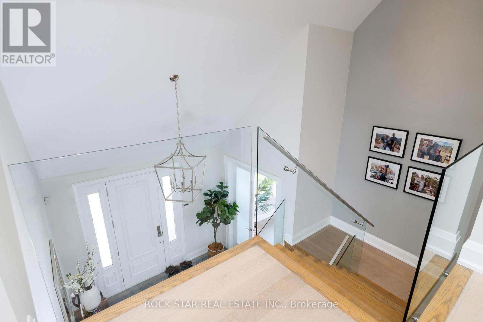 2443 Applewood Drive, Oakville, Ontario  L6L 1V7 - Photo 30 - W13094024