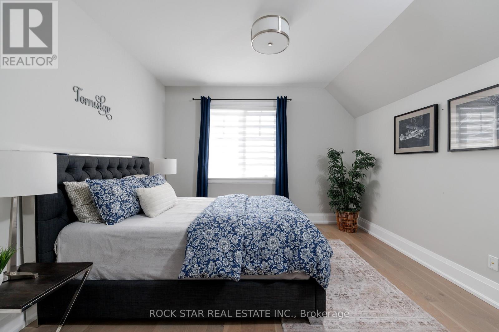 2443 Applewood Drive, Oakville, Ontario  L6L 1V7 - Photo 32 - W13094024
