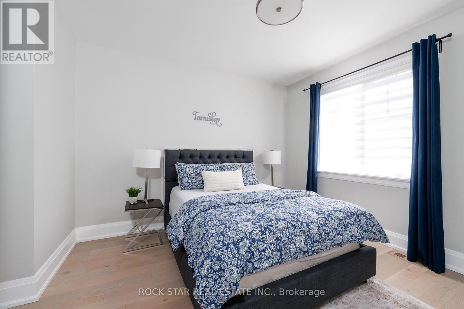 2443 Applewood Drive, Oakville, Ontario  L6L 1V7 - Photo 33 - W13094024