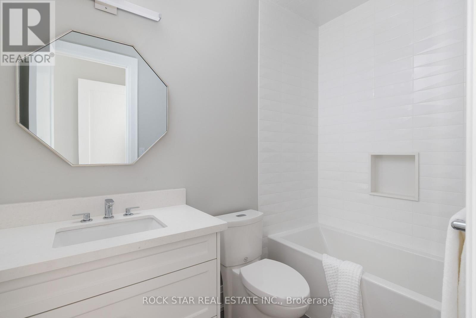 2443 Applewood Drive, Oakville, Ontario  L6L 1V7 - Photo 34 - W13094024
