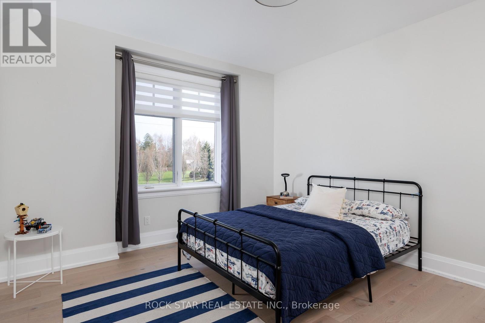 2443 Applewood Drive, Oakville, Ontario  L6L 1V7 - Photo 41 - W13094024