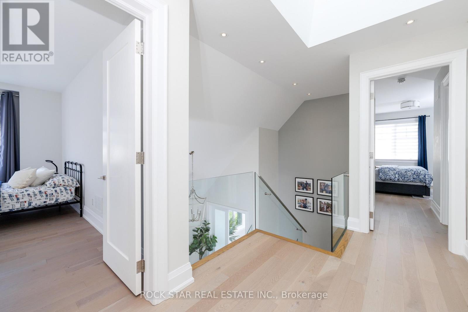 2443 Applewood Drive, Oakville, Ontario  L6L 1V7 - Photo 42 - W13094024