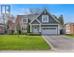2443 APPLEWOOD DRIVE, Oakville, Ontario