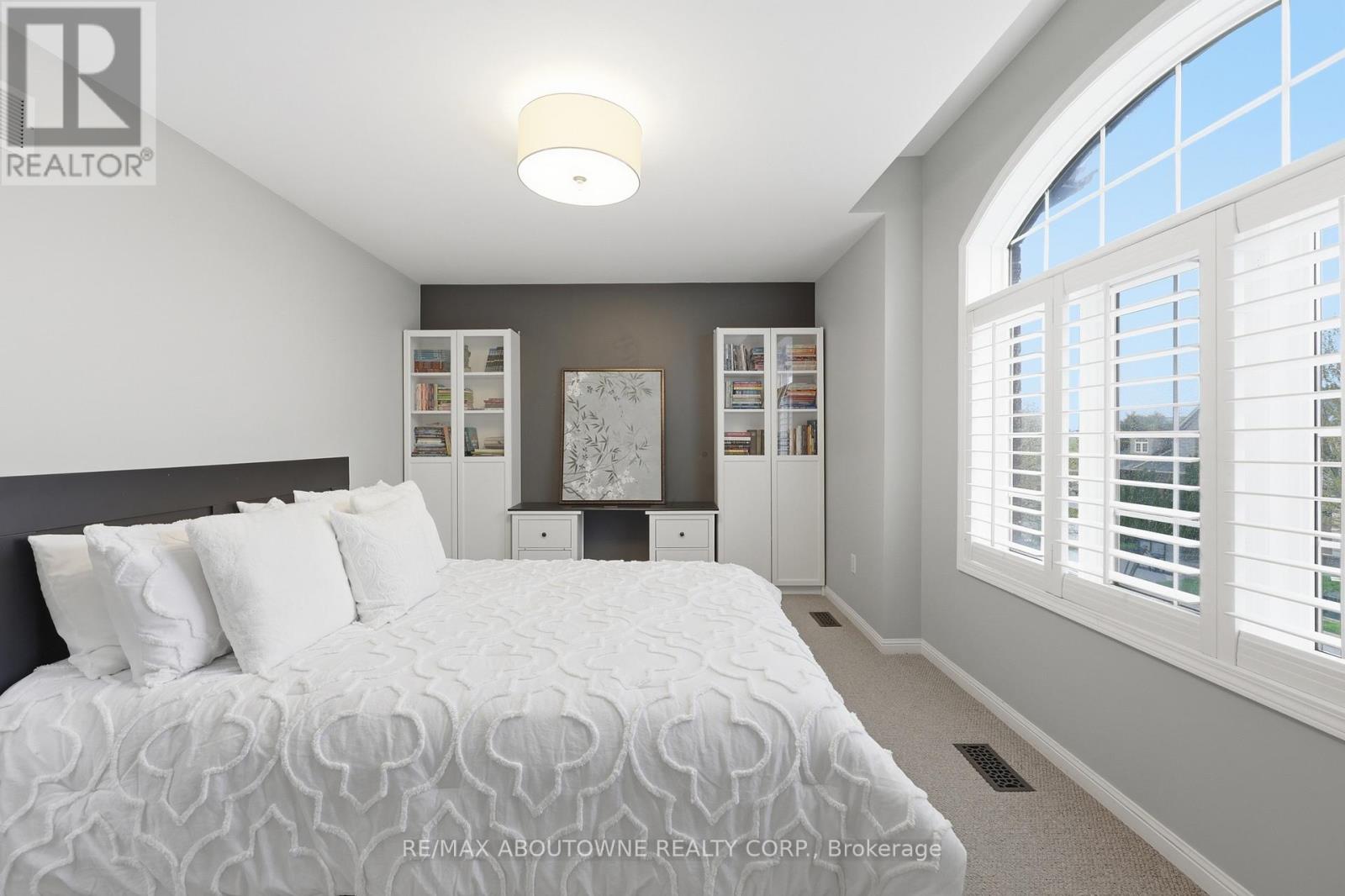 2202 Brookhaven Crescent, Oakville, Ontario  L6M 5B8 - Photo 29 - W13094032