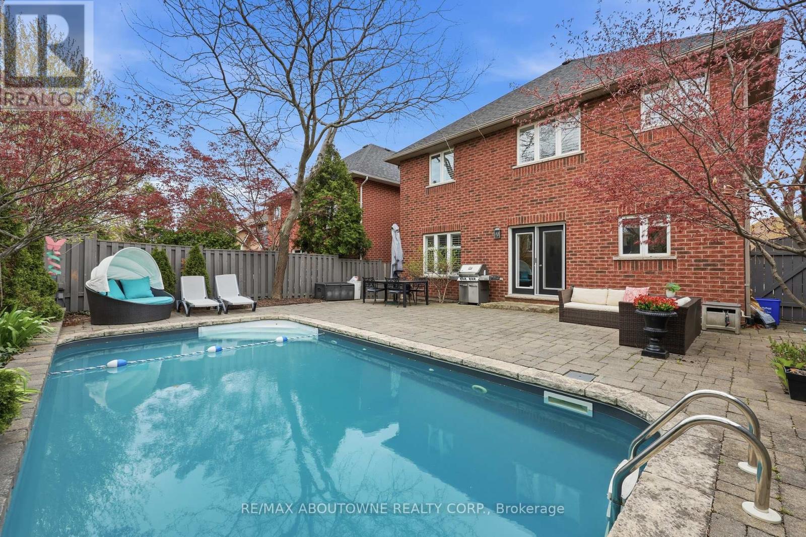 2202 Brookhaven Crescent, Oakville, Ontario  L6M 5B8 - Photo 46 - W13094032