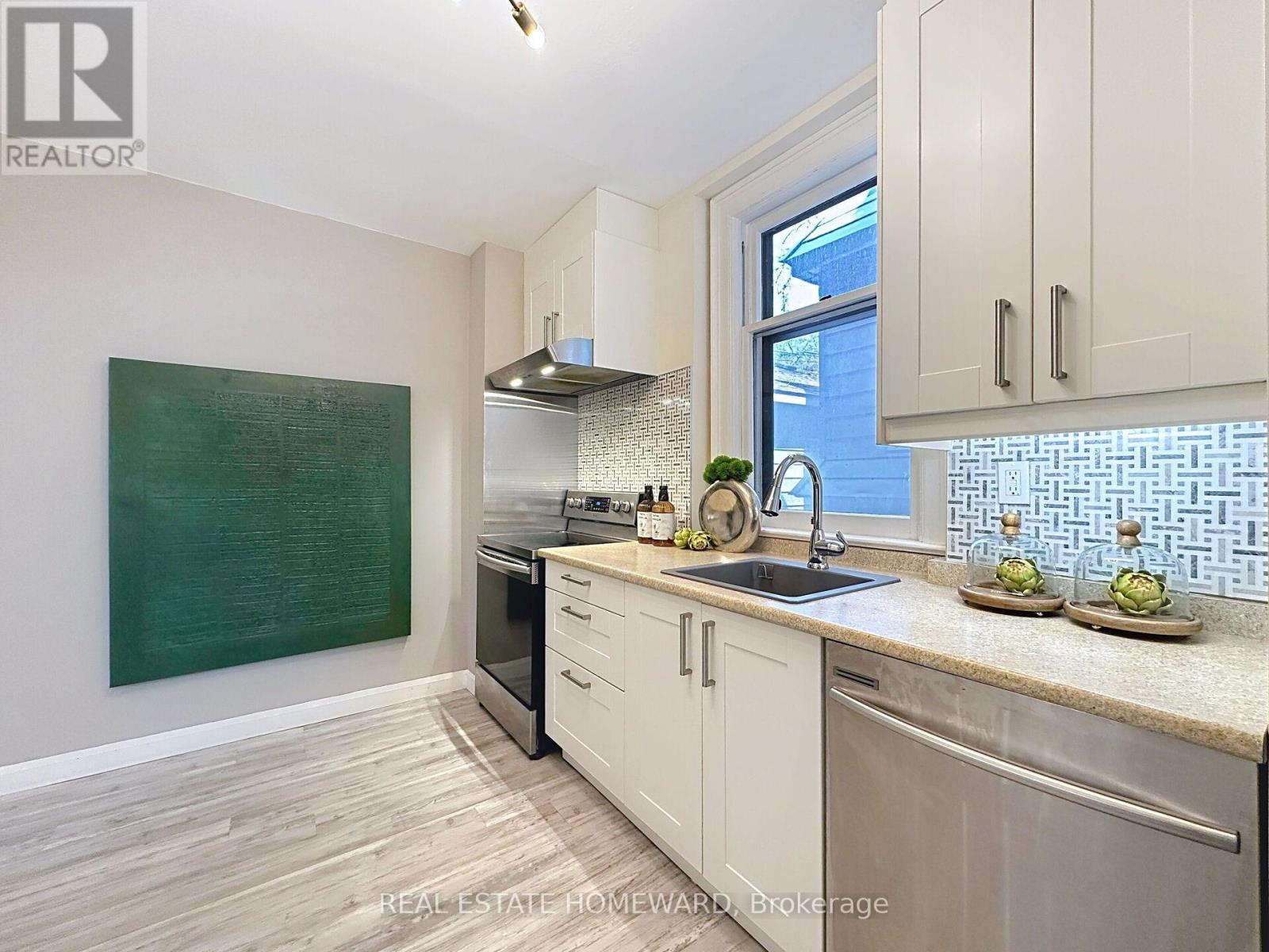 92 Indian Road, Toronto, Ontario  M6R 2V4 - Photo 32 - W13094034