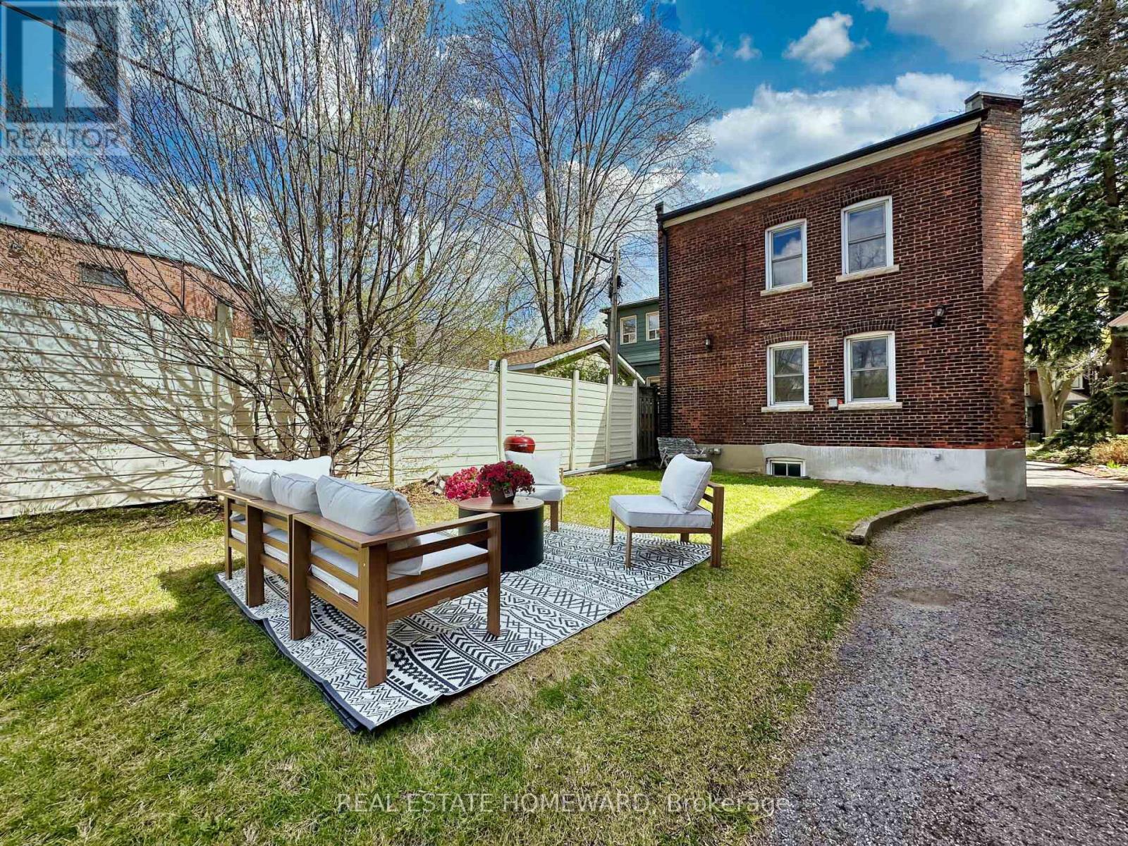 92 Indian Road, Toronto, Ontario  M6R 2V4 - Photo 37 - W13094034