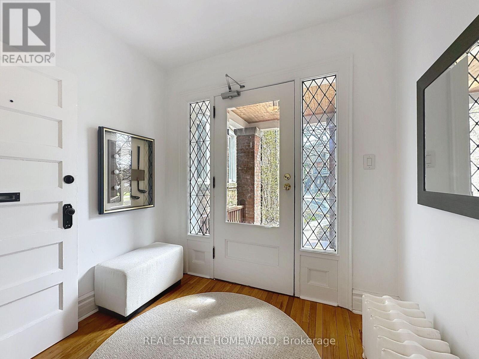 92 Indian Road, Toronto, Ontario  M6R 2V4 - Photo 4 - W13094034